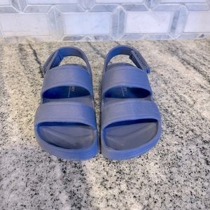 OLD NAVY toddler sandals